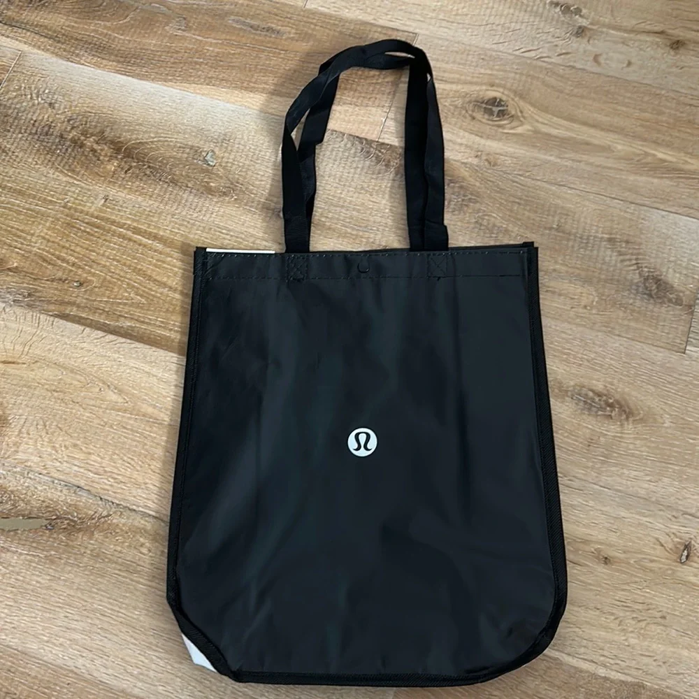 lululemon athletica | Bags | Large Lululemon Black White Reusable Shopping Tote  Bag With Snaps 224 | Poshmark